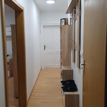 Railway Station City Modern Apartment Μαριμπόρ Εξωτερικό φωτογραφία