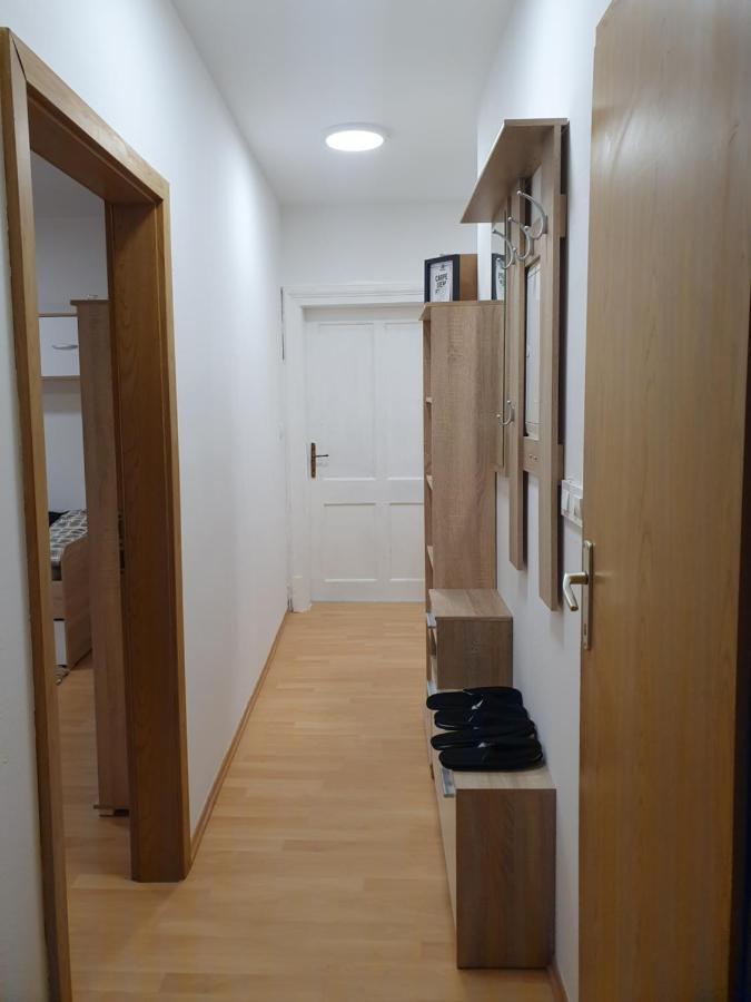 Railway Station City Modern Apartment Μαριμπόρ Εξωτερικό φωτογραφία