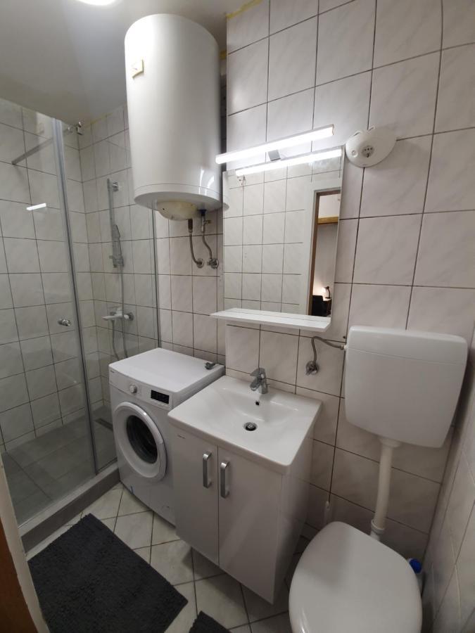 Railway Station City Modern Apartment Μαριμπόρ Εξωτερικό φωτογραφία